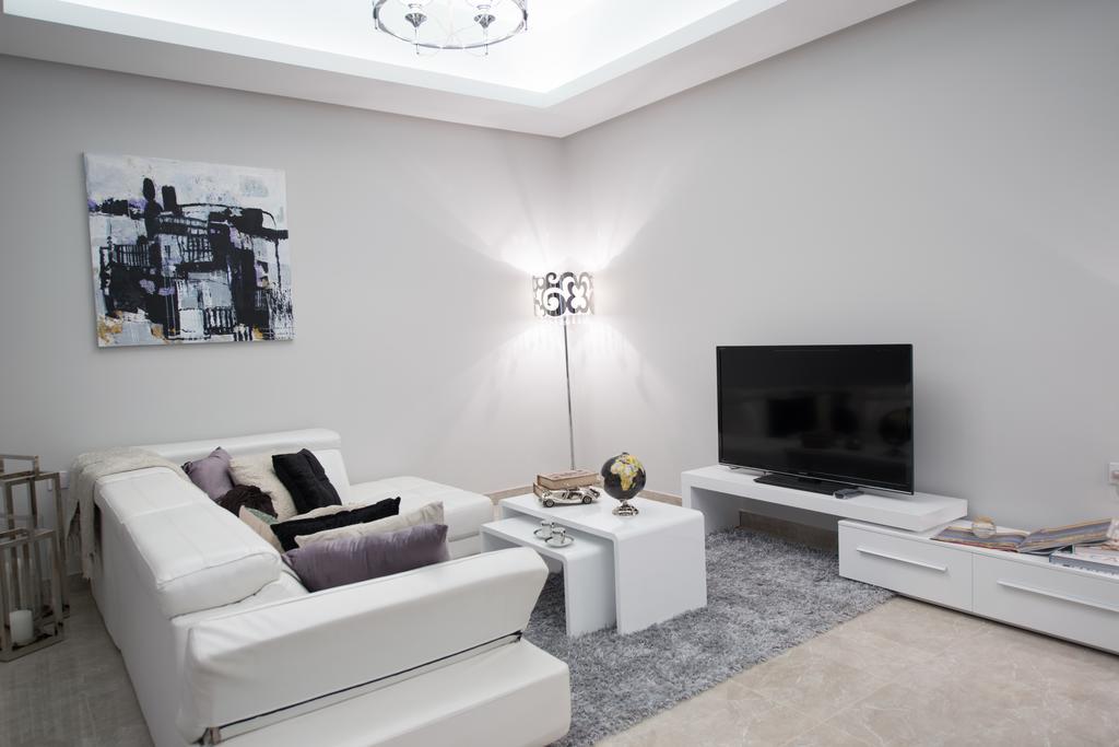 Al Manzil Residence Manama Room photo